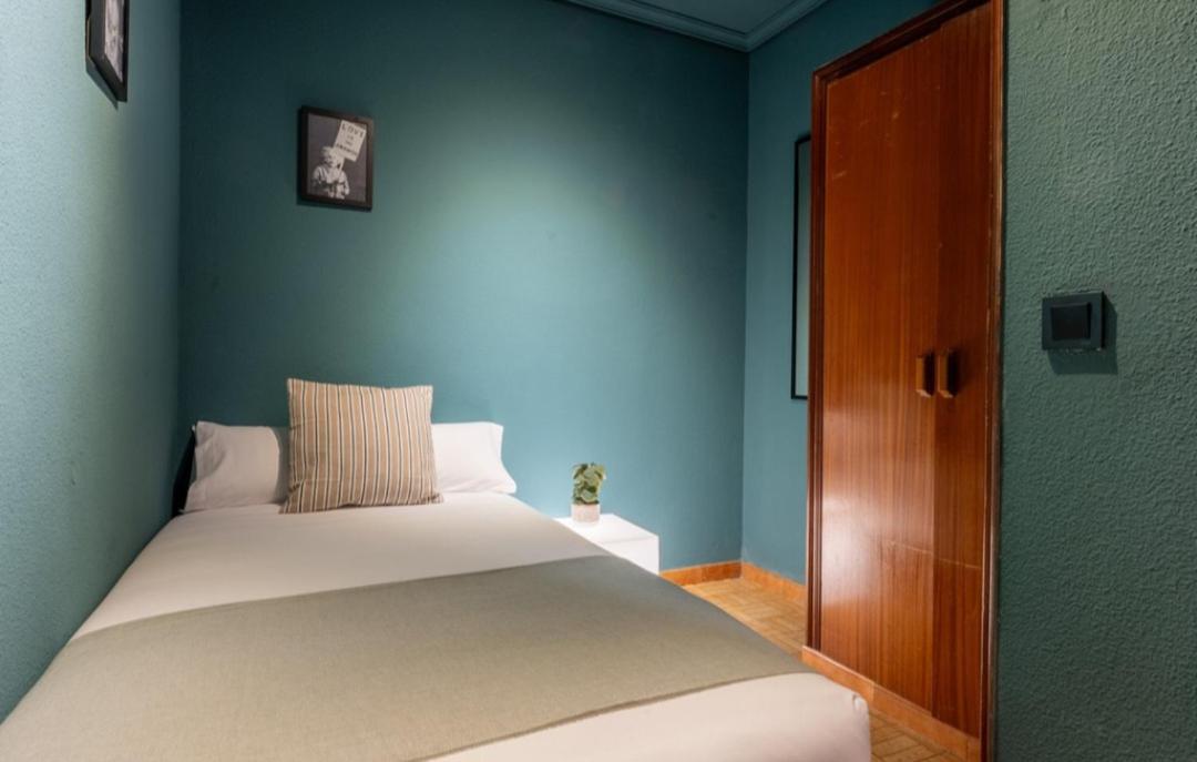 Hostel Pepe Viajes Madrid Esterno foto